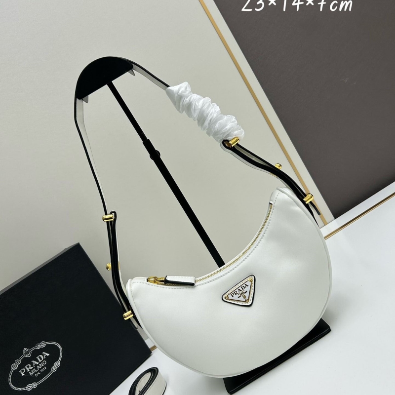 Pra*a top handle bags